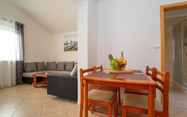 Apartments Baresic