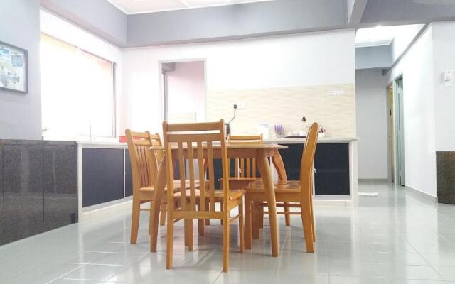 Coastside Homestay