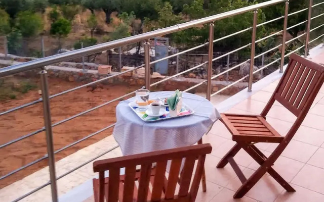 Villa Eleni - Private Pool Retreat Near Kardamili