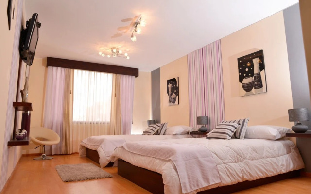 Hotel Ficoa  Real Suites