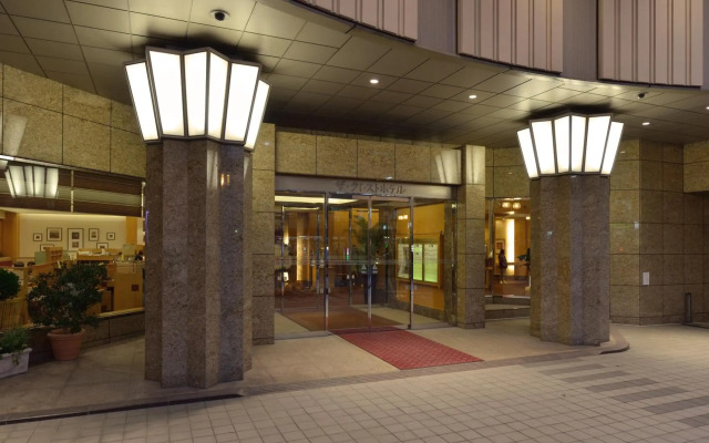 The Crest Hotel Kashiwa