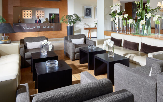 Villa Blanca Urban Hotel