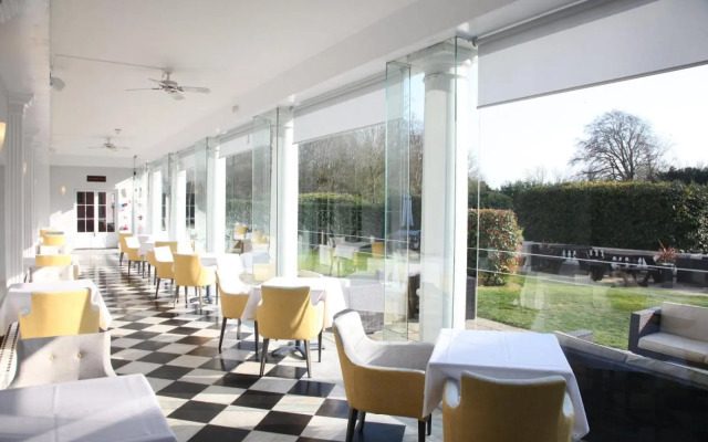 Manor of Groves Hotel, Golf & Health Club