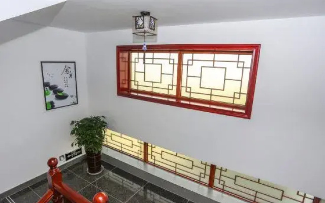Jingxian Taohuatan Shuangtang Inn