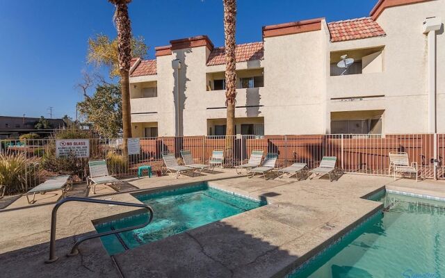 Cliffs in Surprise By Signature Vacation Rentals