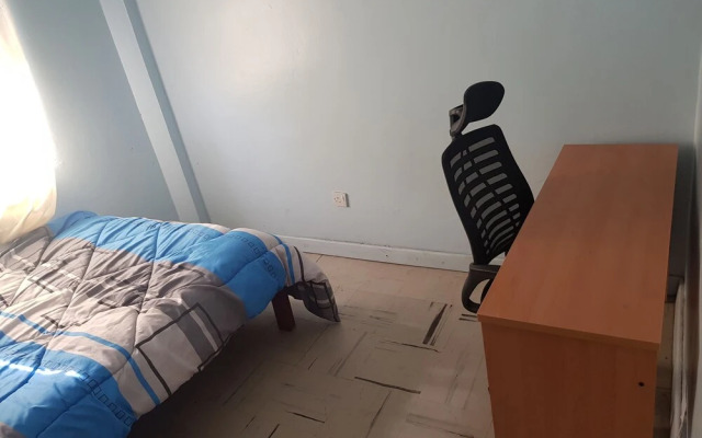 Cosy Sunflower House Nairobi with Wi-Fi