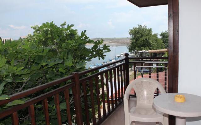 Guest House Fotini 2