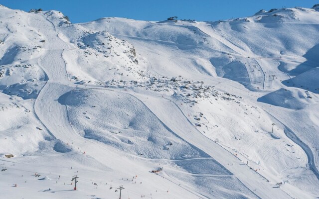 Modern Apartment in Tyrol Near Ski Area
