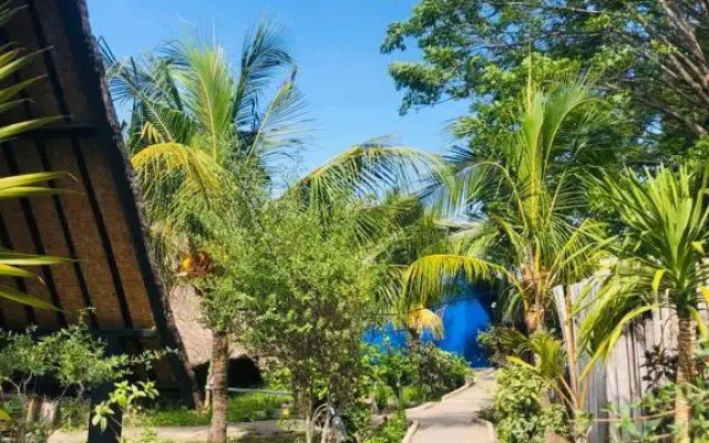Youpy Bungalows