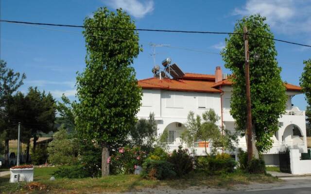 Xanthos Rooms