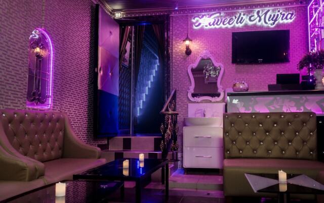 Haveeli Guesthouse and Mujra