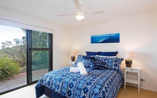 Beach House 7' 26 One Mile Close - air conditioned, wifi, foxtel, linen – Guest Rooms – Anna Bay