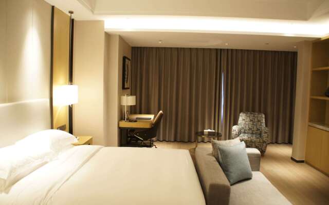 Ramada Plaza Wyndham Shengzhou City Center
