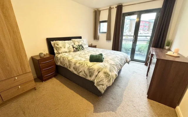 Sea Breeze Retreat in Swansea