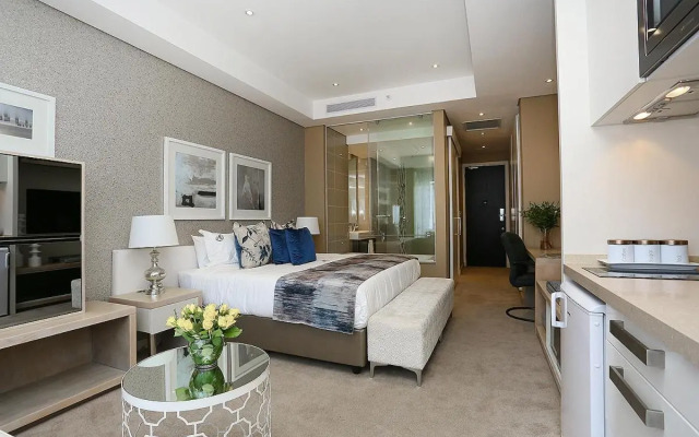 Sandton Skye Unit 702