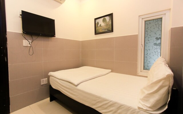 OYO 1072 Dragon Hotel