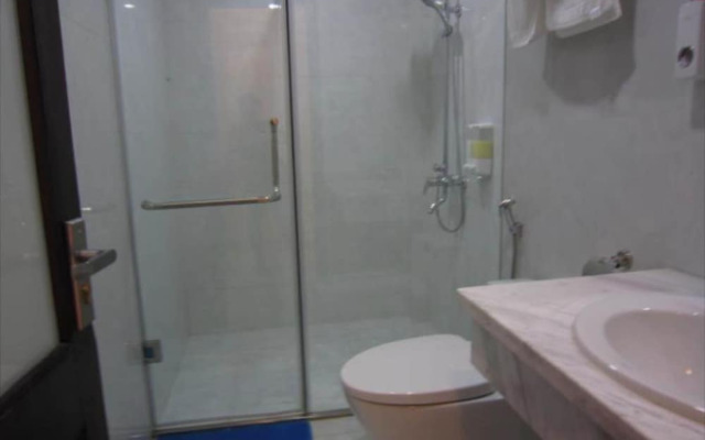 New World Hotel by OYO Rooms