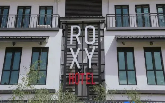 Roxy Hotel Siniawan