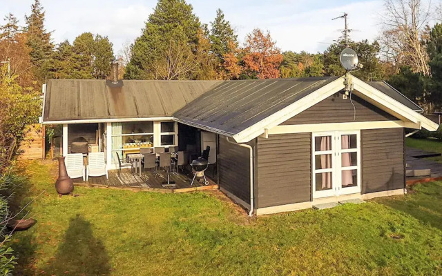 4 Star Holiday Home in Vaeggerlose