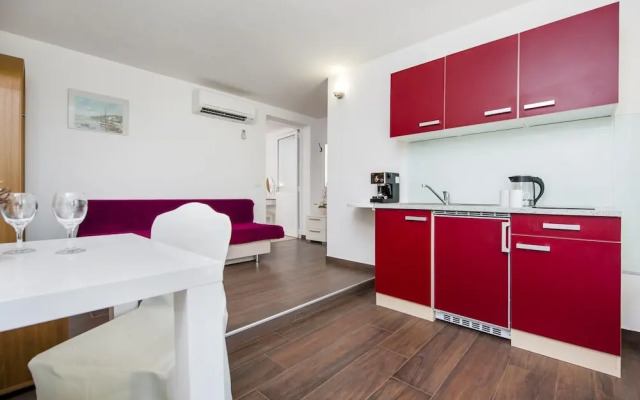 Katarina in Rovinj With 1 Bedrooms and 1 Bathrooms
