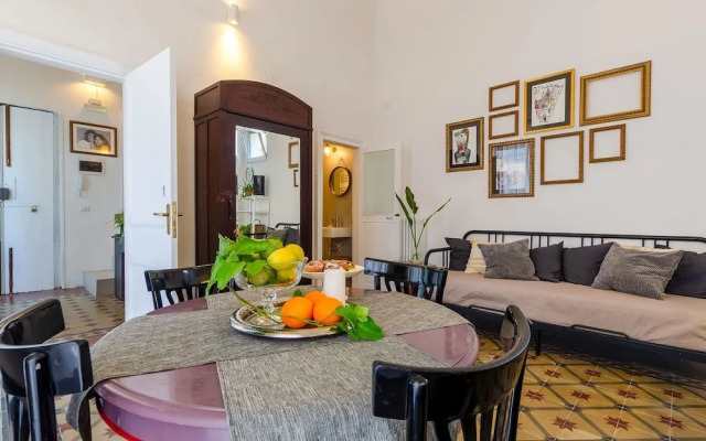 Charming Apartment in Catania Near Castle Ursino