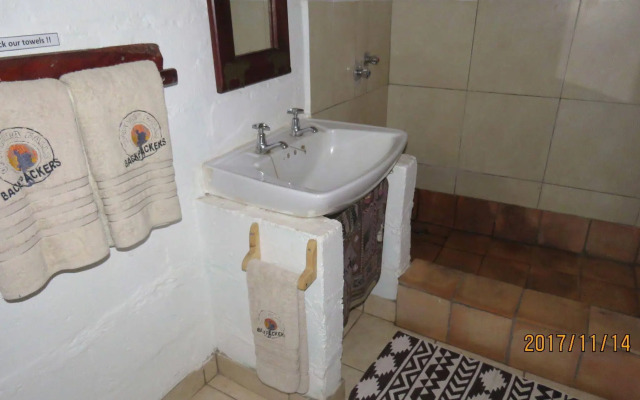 Victoria Falls Backpackers
