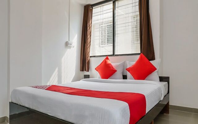 OYO 24143 Flagship Hotel Blue Orchid