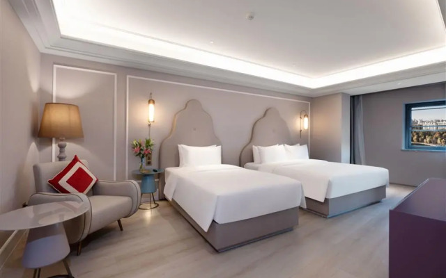 Mercure Lanzhou Zhengning Road