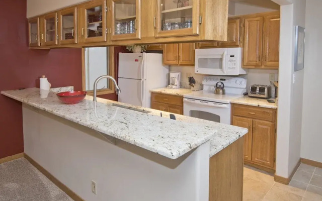 Townsend Place A206 1 Bedroom Condo by RedAwning