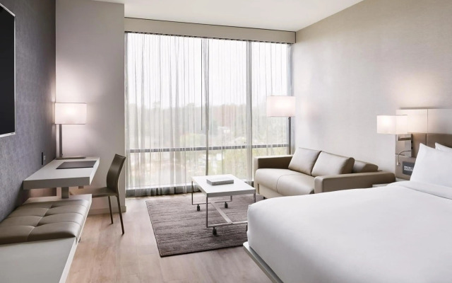 AC Hotel by Marriott Charlotte SouthPark