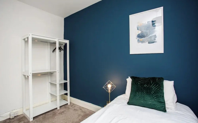 Spacious 5 Bed House Newcastle Gateshead
