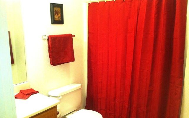 Hermann Crown Suites