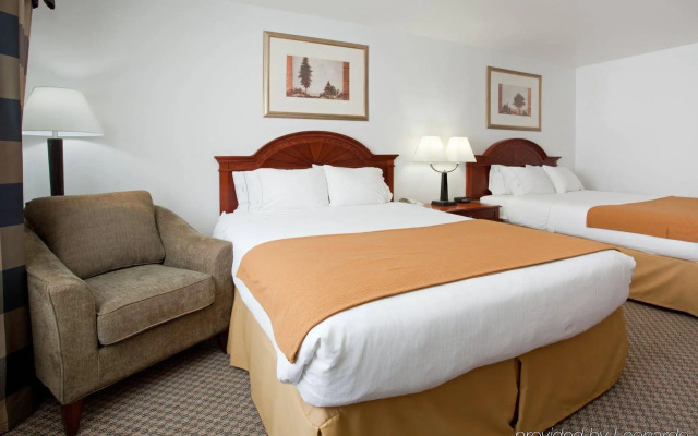 Holiday Inn Express Eagle