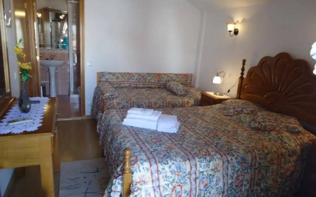 Hotel Aviz