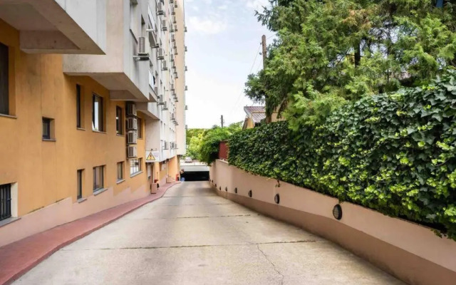 Perfect Studio with View and Undergound parking