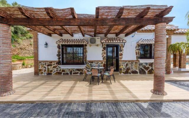 Villa Asuncion Arenas by Ruralidays