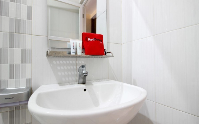 RedDoorz Plus near UPN Jogjakarta 2