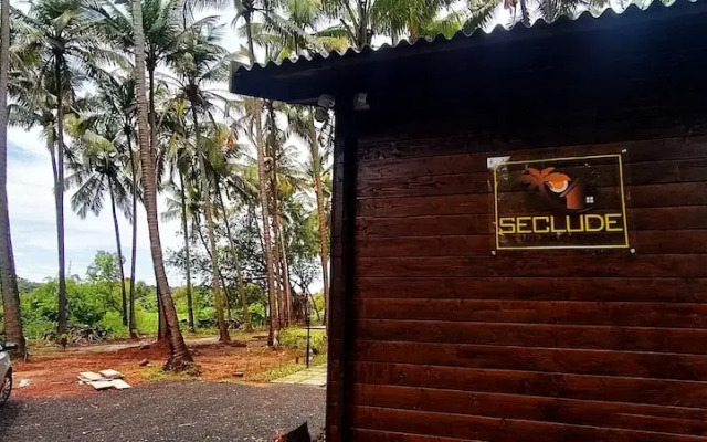 Seclude Eco Cottages