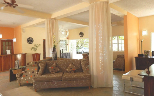 Mangos Boutique Beach Resort