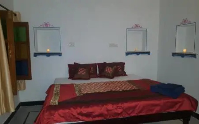 Hari Niwas Guest House