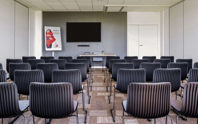 ibis Gonesse Le Bourget