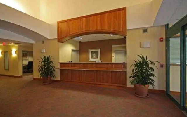 Best Western River Inn