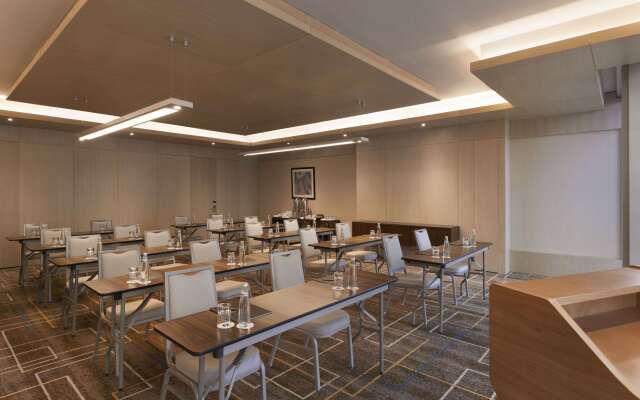 Wyndham Grand Levent Istanbul Hotel & Conference Center