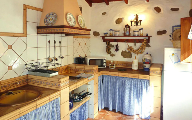 Apartment in Moya with communal pool