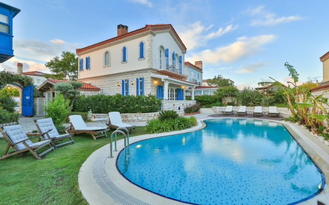 Cumbalı Konak Alaçatı