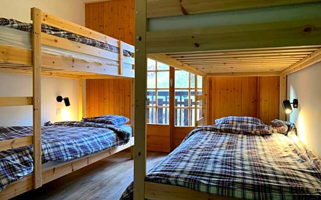 Freeride Hostel & Bar lounge