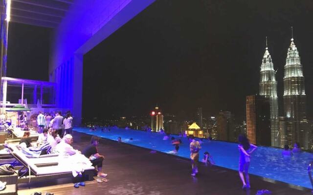 Platinum Aparthotel by Myhouse