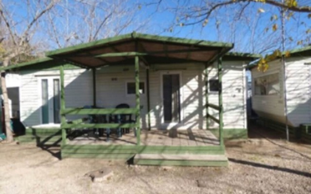 Camping y Bungalows Barraquetes