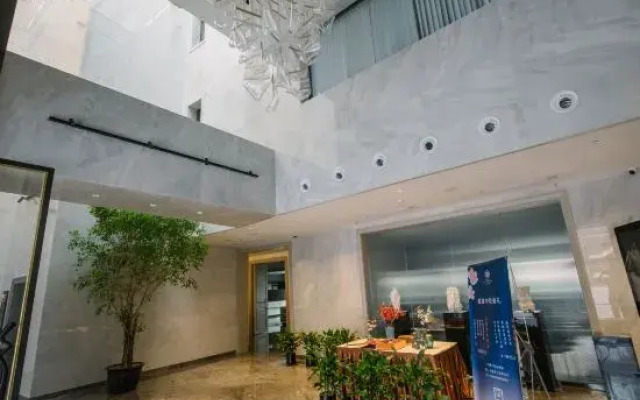 Yinzuo Garden Hotel