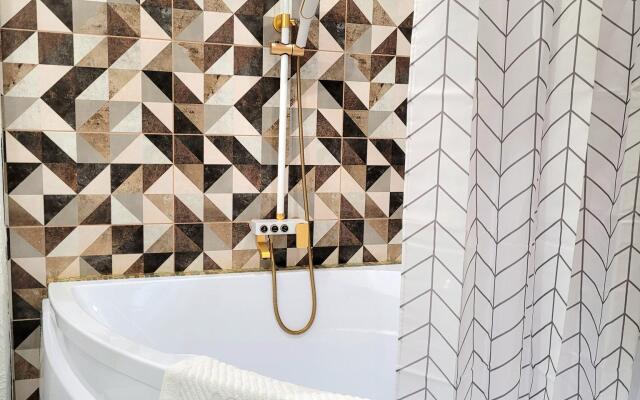 Апартаменты на улице Остужева 2/1